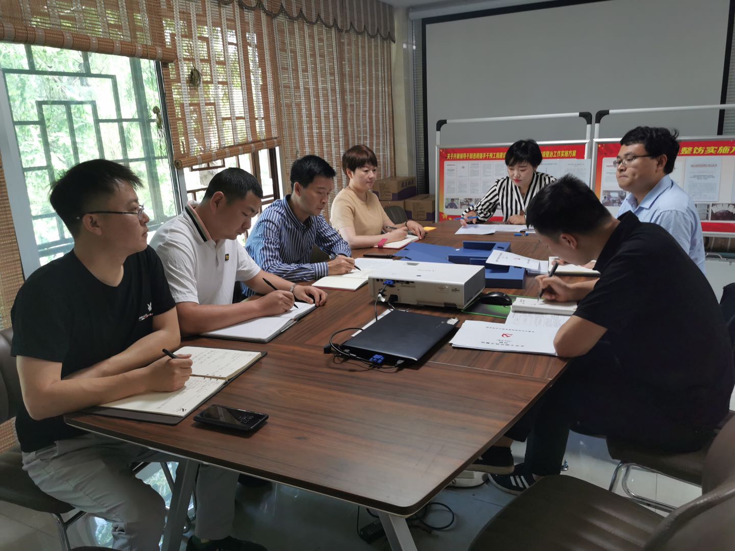 厕所偷拍
党委督导组来安文投督导作风整饬和专项整治工作