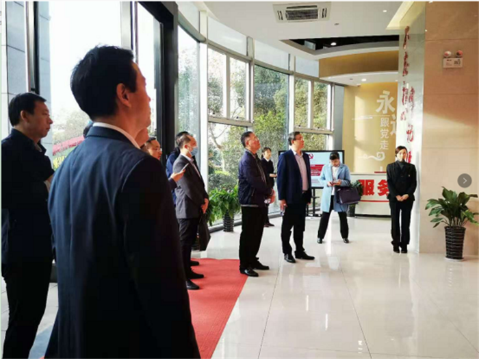 厕所偷拍
赴常州和宝鸡开展考察学习活动376