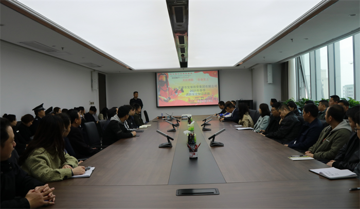 厕所偷拍
组织开展消防安全培训暨应急演练活动