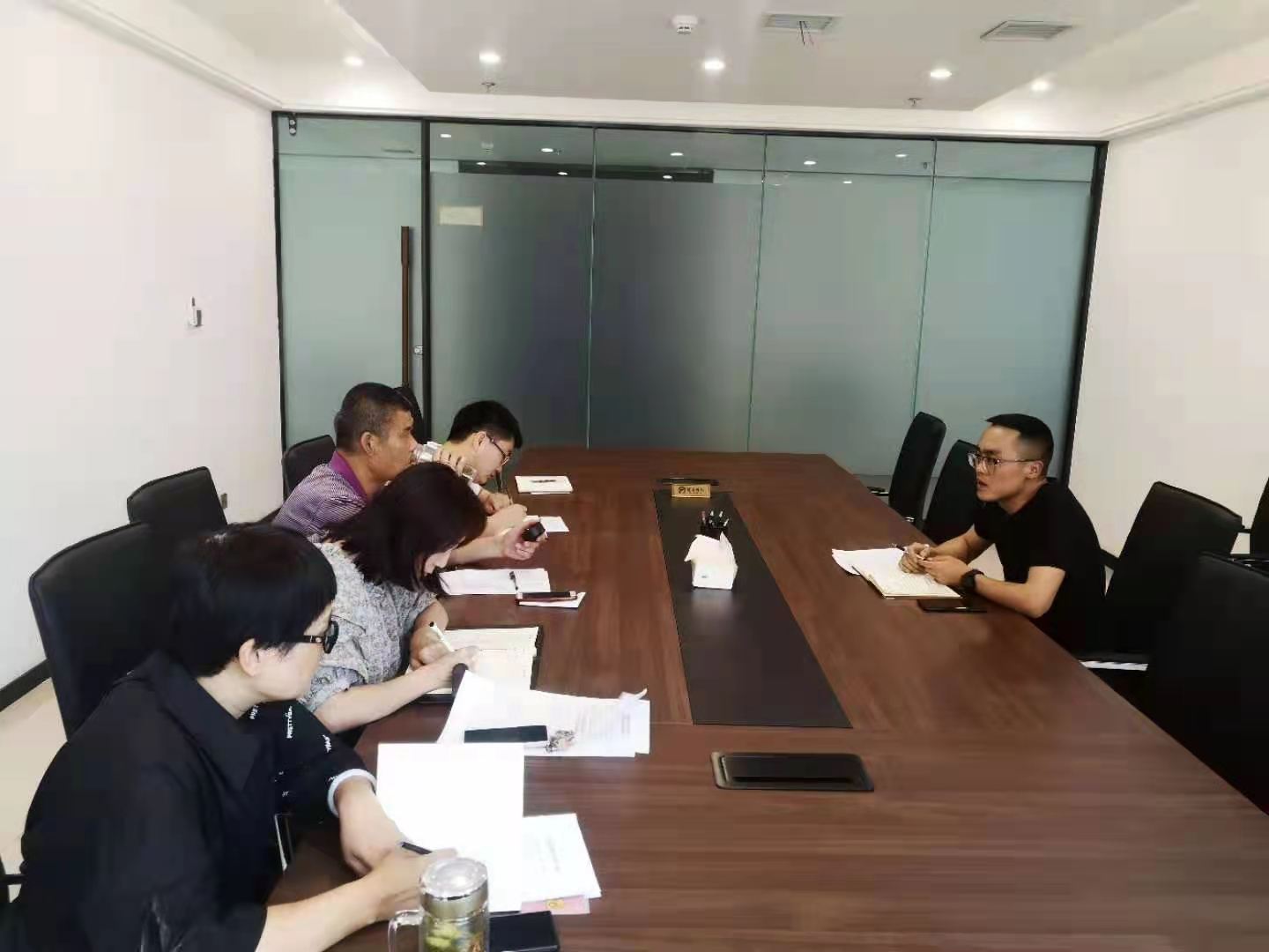 财信典当公司举行党史学习教育分享会