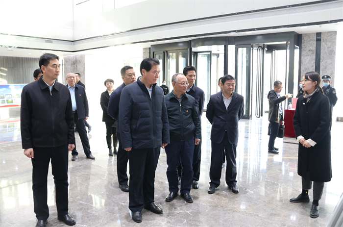 【要闻】厕所偷拍
认真贯彻落实赵俊民在全市国企党建促发展工作座谈会上的讲话精神