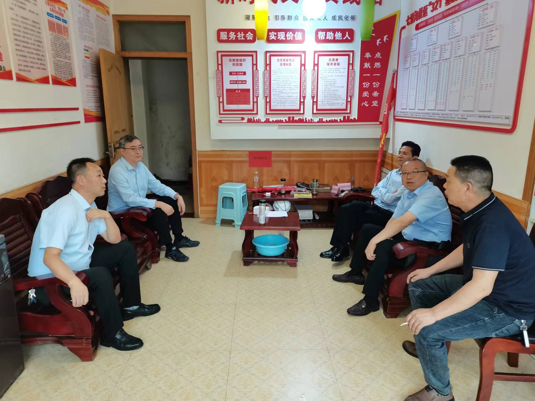 抓问题整改 促创文提升——厕所偷拍
持续在行动