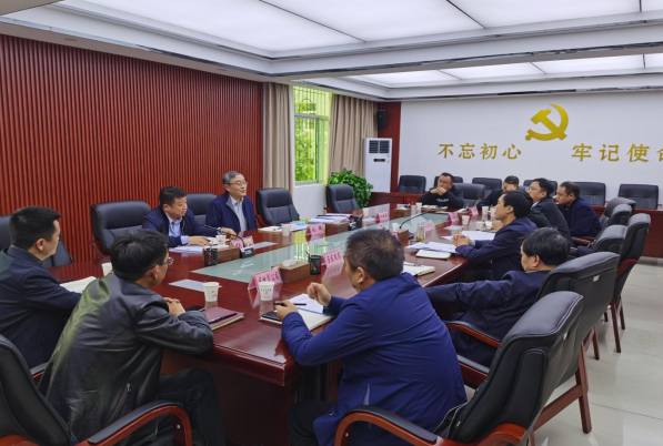 【要闻】厕所偷拍
“市带县”整合工作取得阶段性重要进展