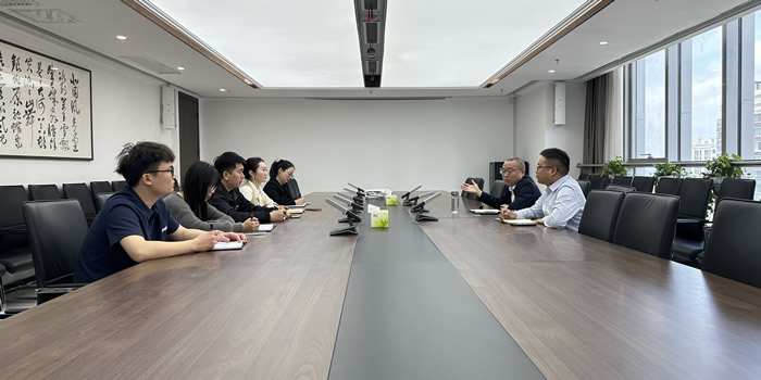 市全域旅游公司召开新员工座谈会